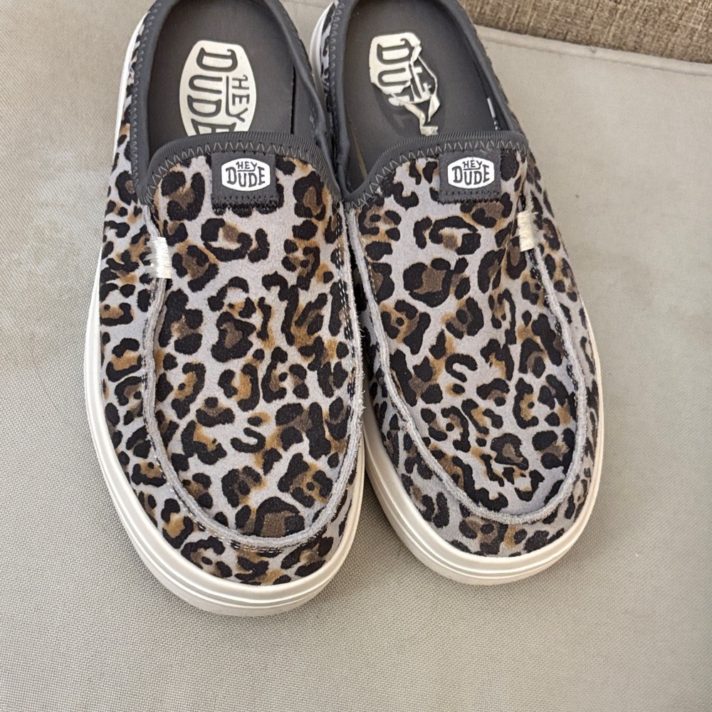 Hey Dude Woman’s Leopard Print Sneakers